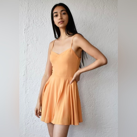 Aritzia Sunday best Lipinski dress clove - Picture 6 of 6